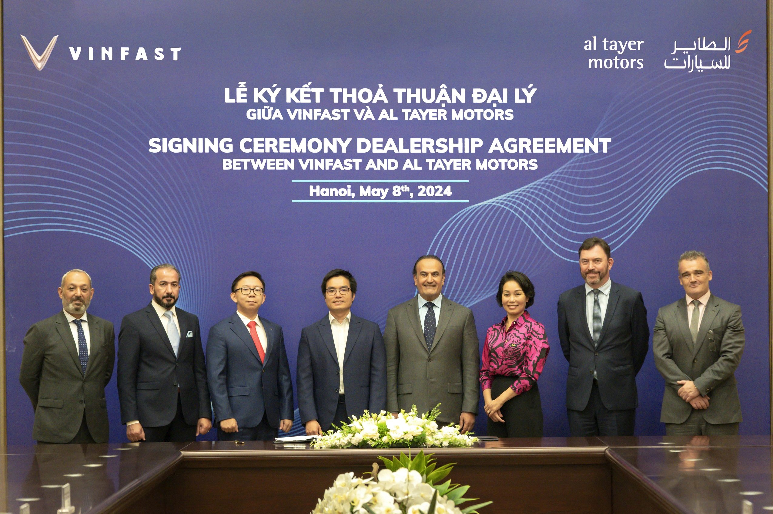 VINFAST SIGNS UAE EXCLUSIVE DEALERSHIP AGREEMENT WITH  AL TAYER MOTORS 